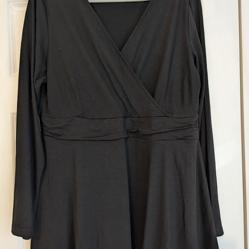 Crossover long sleeved shirt